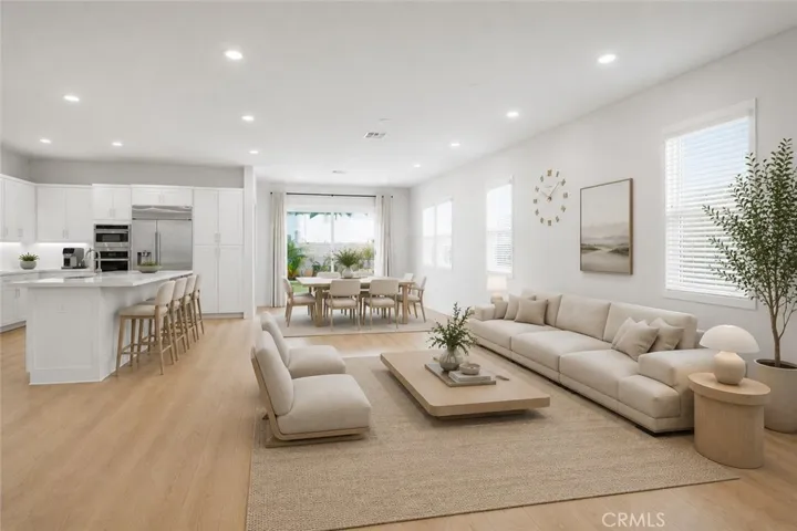 Virtually staged furniture Family Room