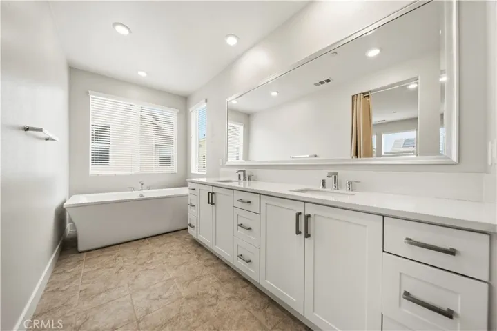 27014 Goldfields Court, Valencia, California 91381