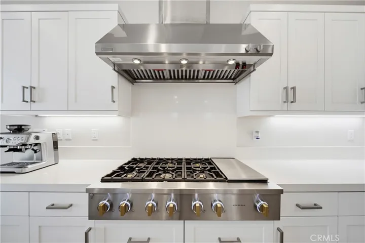 27014 Goldfields Court, Valencia, California 91381
