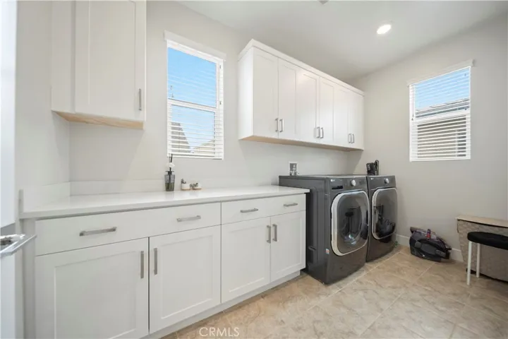 27014 Goldfields Court, Valencia, California 91381