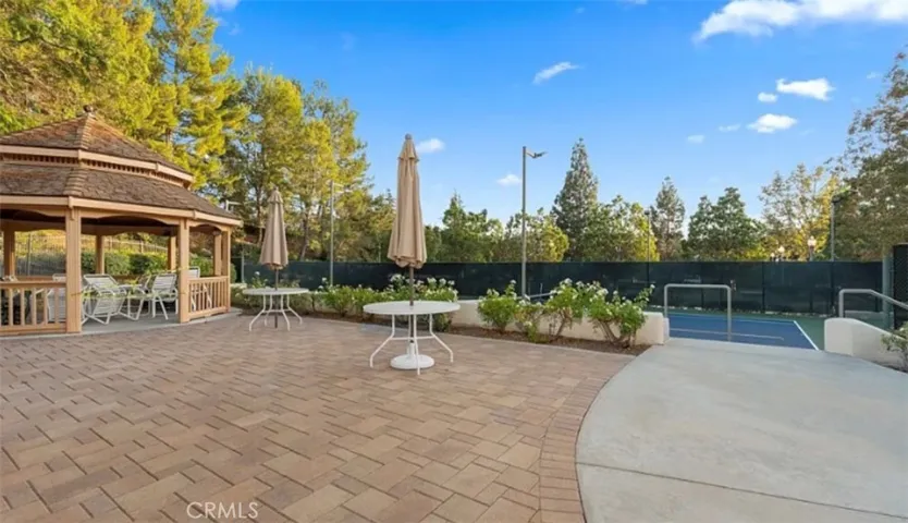 Tennis and Pickleball Courts
