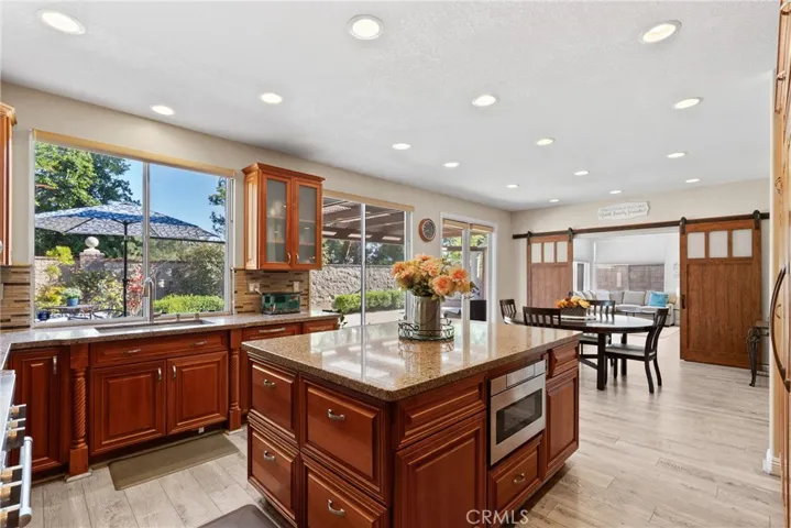Gourmet Kitchen