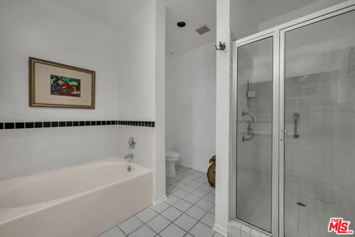 3613 Glendon Avenue 101, Los Angeles, California 90034