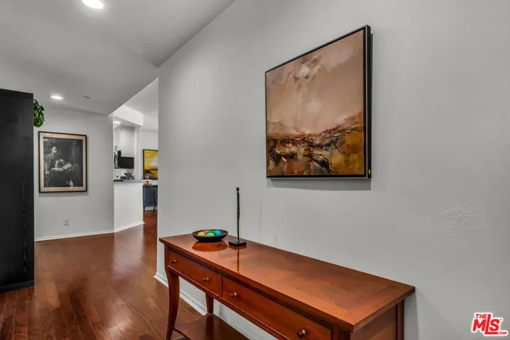 3613 Glendon Avenue 101, Los Angeles, California 90034