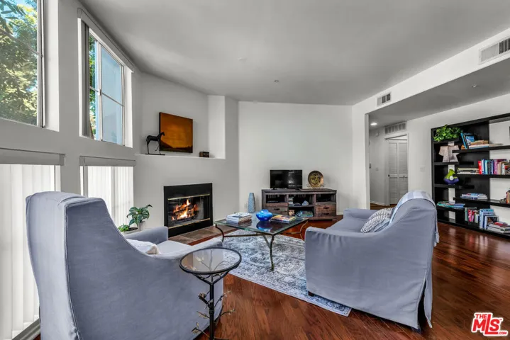 3613 Glendon Avenue 101, Los Angeles, California 90034