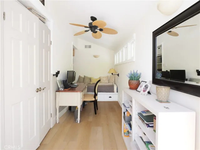 Side office off of Family Room