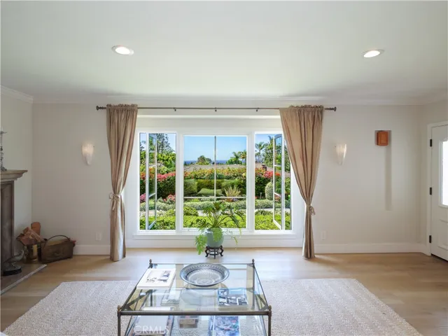 Living Room Ocean and Neighborhood view