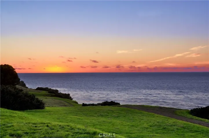 Lunada Bay Bluffs