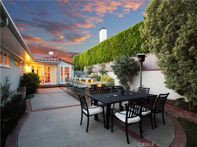 BBQ Island facing house