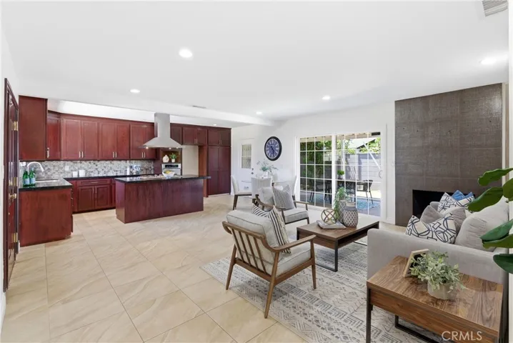 Open floor plan layout
