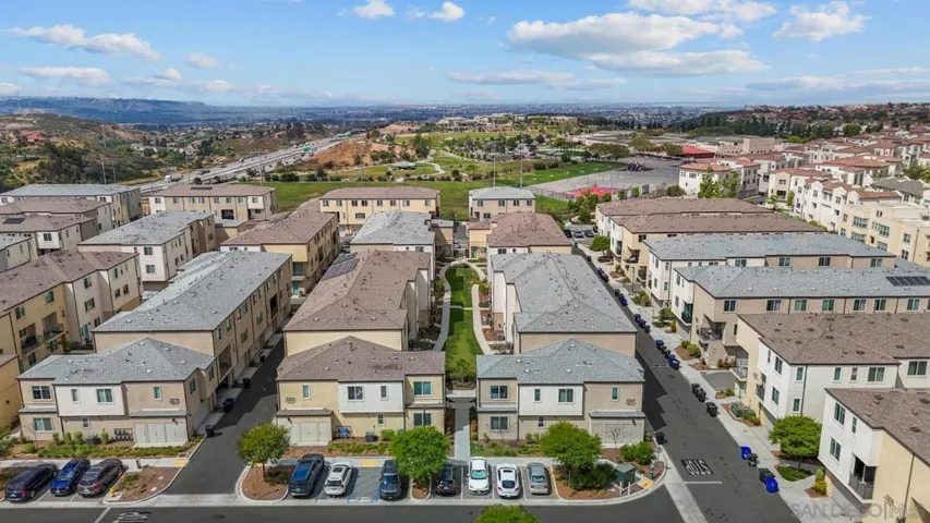 5223 Surfwalk 111, San Diego, California 92154