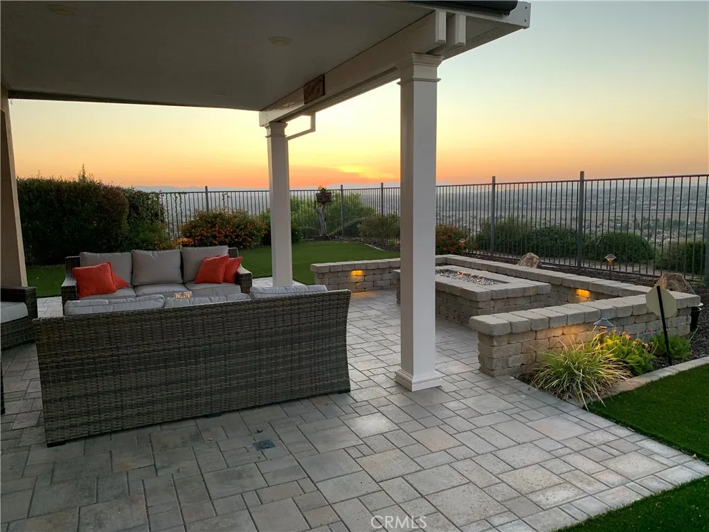 Watch Sunsets while taking in the Panoramic Views!