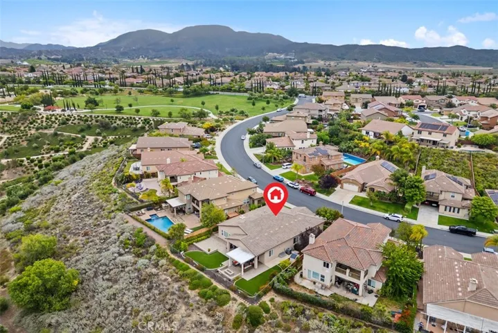 Located on a Hill in Morgan Hill, close to Galleron Park. Notice the extended lot size.