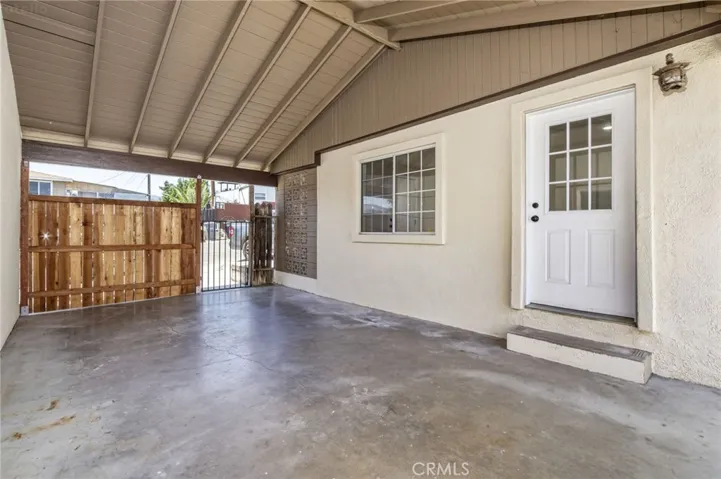 Breezeway between house and ADU