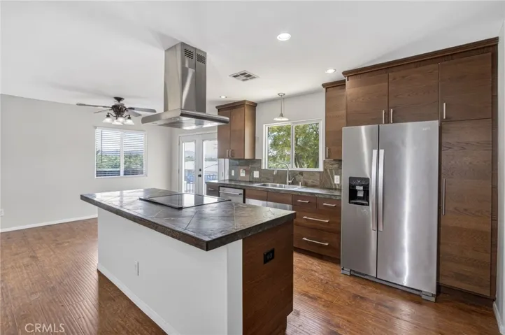 17480 Bromley, Lake Elsinore, California 92530