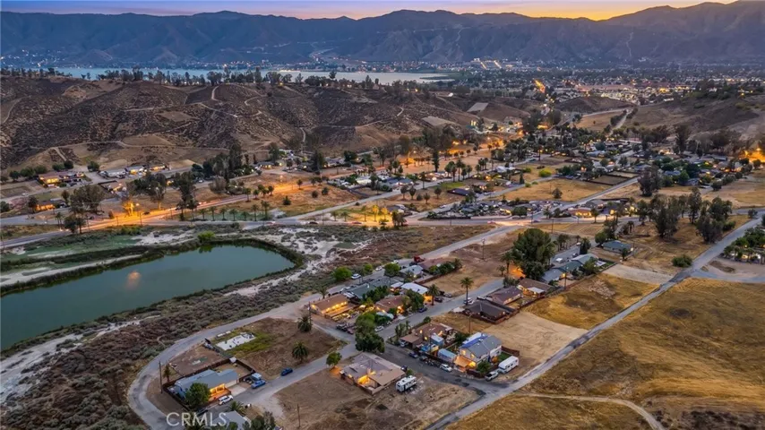 17480 Bromley, Lake Elsinore, California 92530