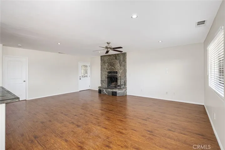 17480 Bromley, Lake Elsinore, California 92530