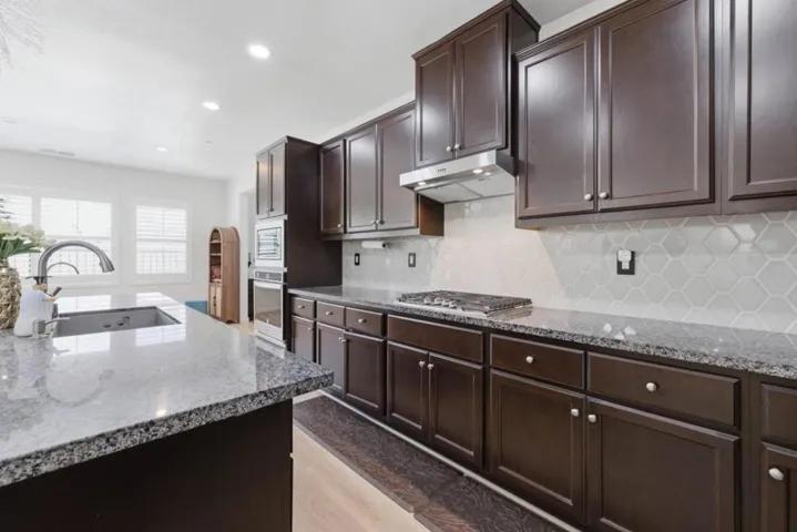2429 Northington Drive, Tracy, California 95377
