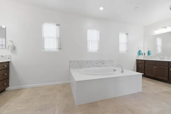 2429 Northington Drive, Tracy, California 95377
