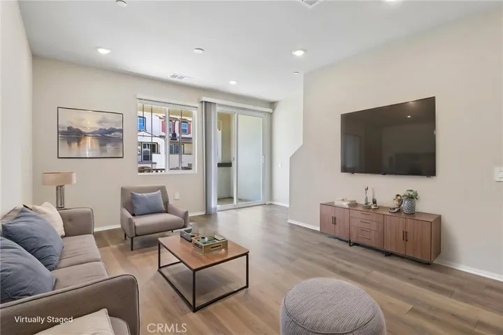 567 Toledo Way, Oceanside, California 92057