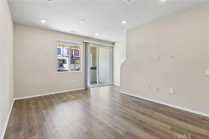 567 Toledo Way, Oceanside, California 92057