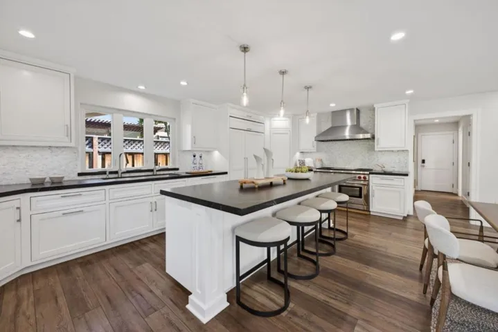 2705 Ramos Court, Mountain View, California 94040