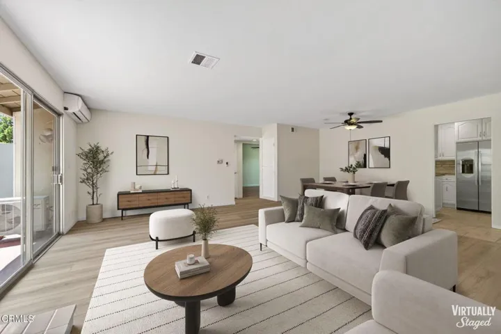 7-web-or-mls-UpmarketMedia-2273Cam-017 (