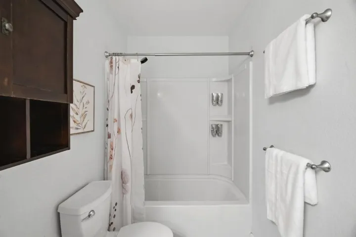 2701 Lone Bluff 18, San Jose, California 95111