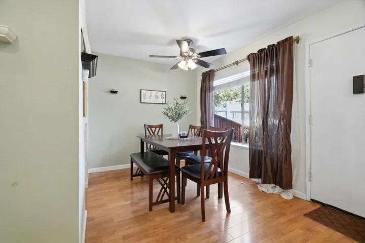 2701 Lone Bluff 18, San Jose, California 95111
