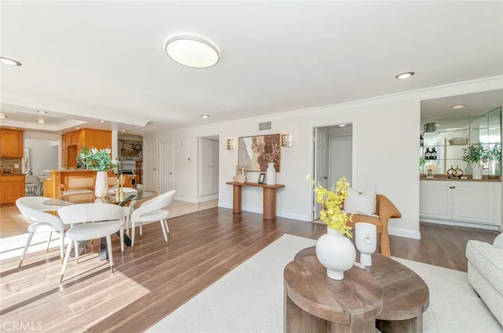 great room wet bar