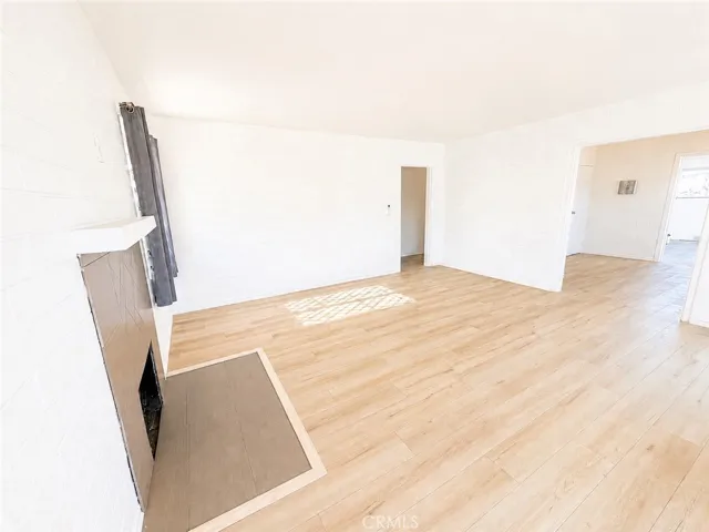 5605 Oasis, 29 Palms, California 92277