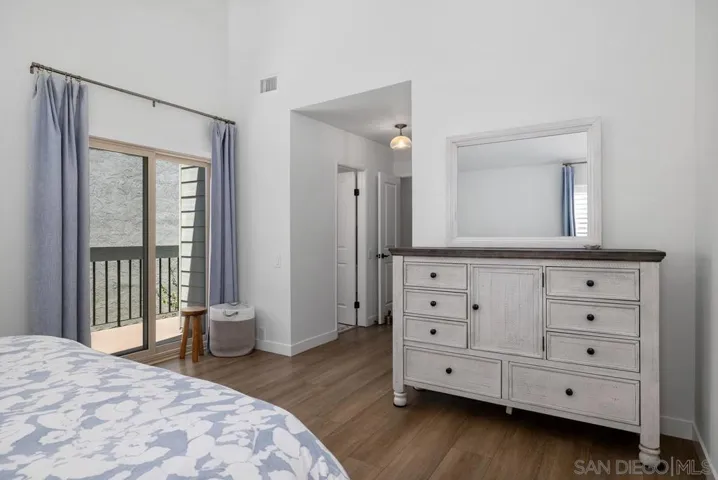 5959 El Escorial Way, San Diego, California 92124