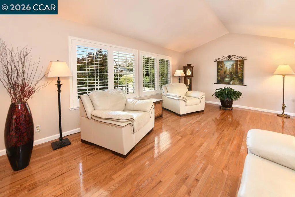 Gleaming Harwood Floors & Plantation Shutters