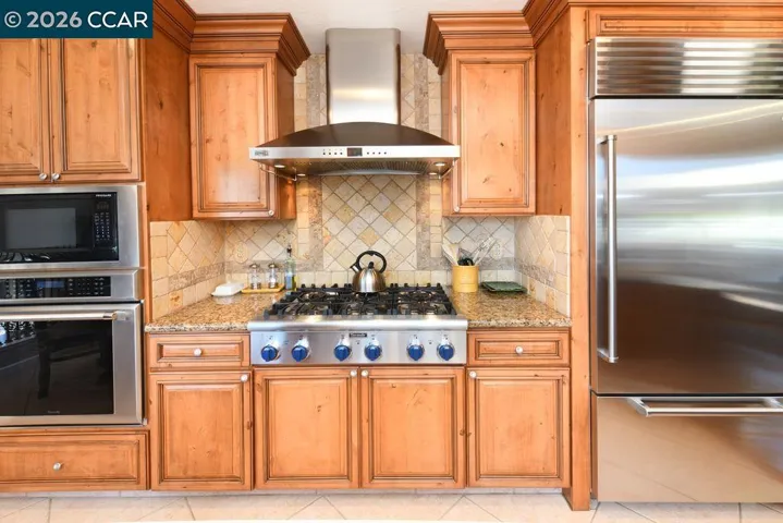 Thermador 6 Burner Gas Cooktop
