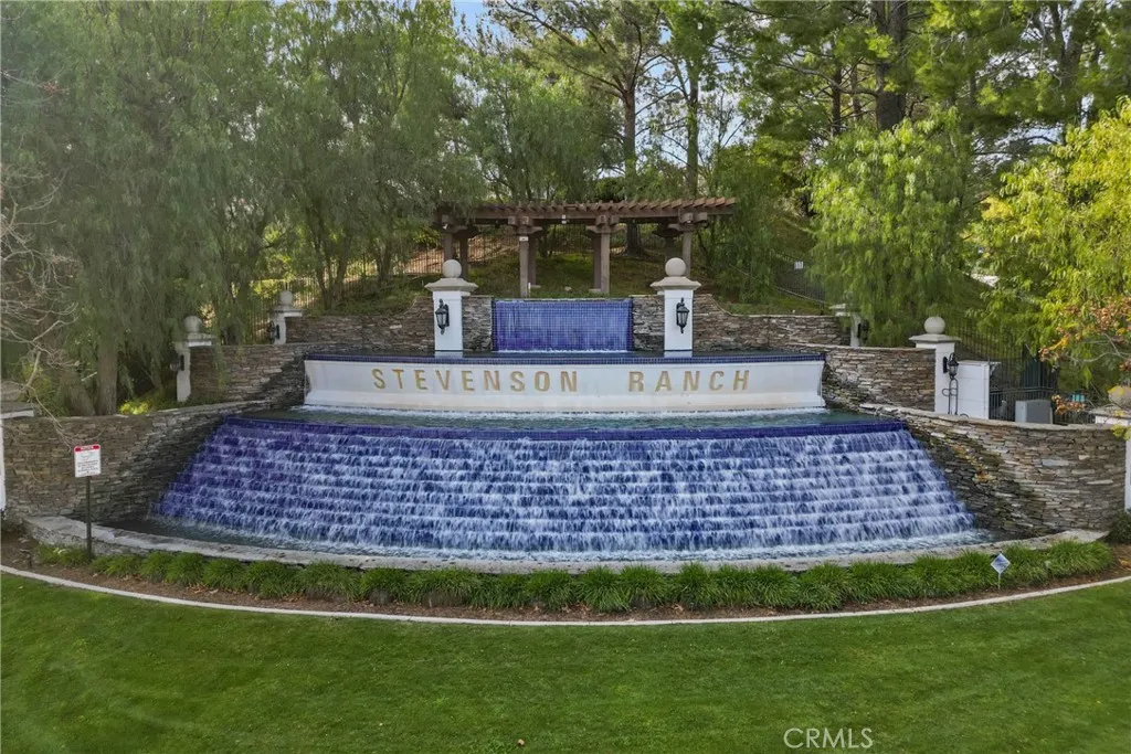 Beautiful Stevenson Ranch Fountain