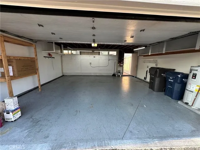 2-car garage with washer/dryer hookups
