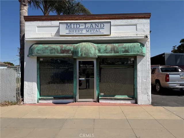 125 E Fesler Street, Santa Maria, California 93454