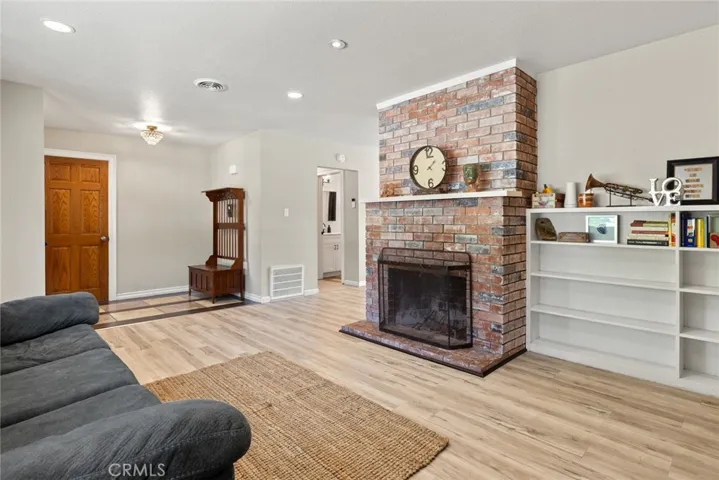 997 E 16th, Chico, California 95928