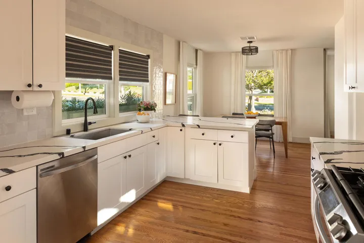 kitchen 2 Web