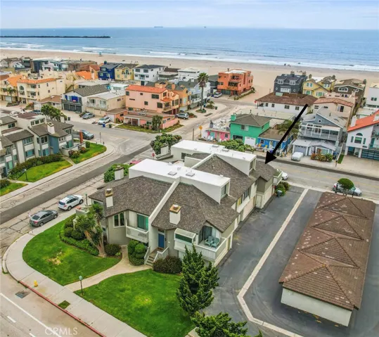 1 Block to Beach