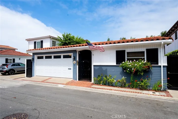 129 Via Nice, Newport Beach, California 92663