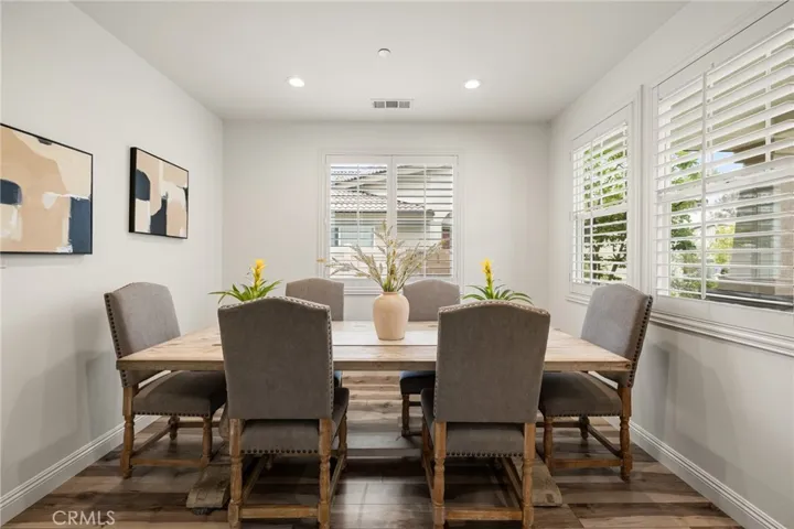 Dining room/Flex space