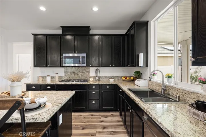 31048 Waterton Court, Murrieta, California 92563