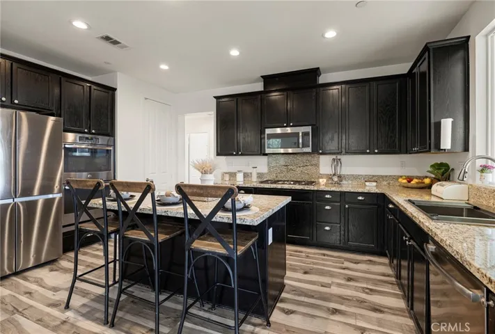 31048 Waterton Court, Murrieta, California 92563
