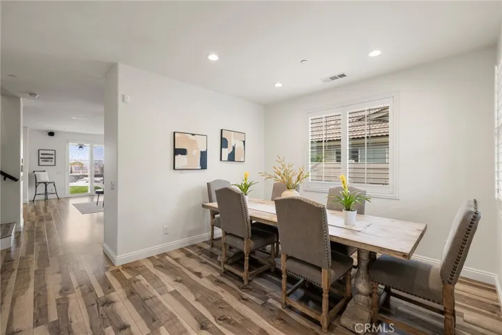 Dining room/Flex space