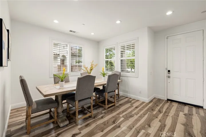 Dining room/Flex space