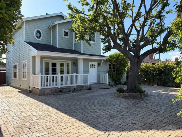 5704 Columbus, Sherman Oaks, California 91411