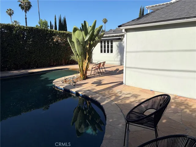 5704 Columbus, Sherman Oaks, California 91411