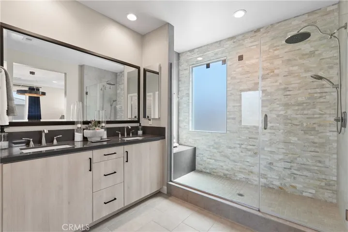 Master/Primary Bathroom