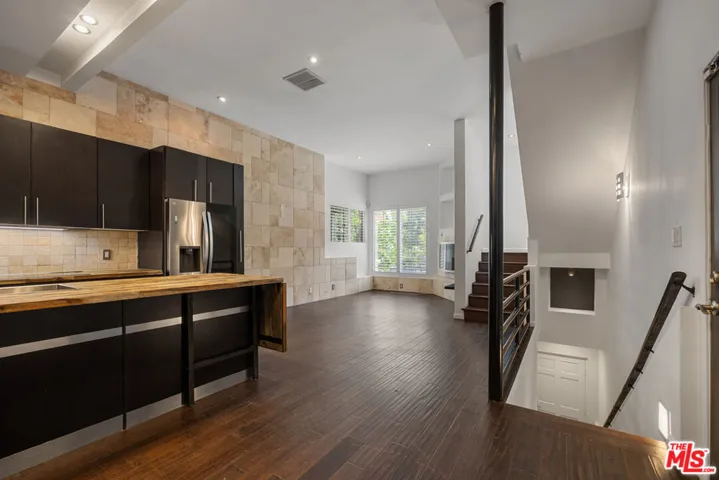 8740 Wonderland Avenue, Los Angeles, California 90046